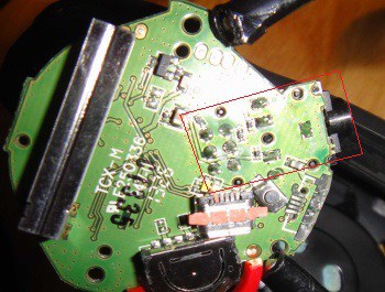 headphone jack port socket soldered fixed a Wireless Headphones Whose One Side Doesn’t Work