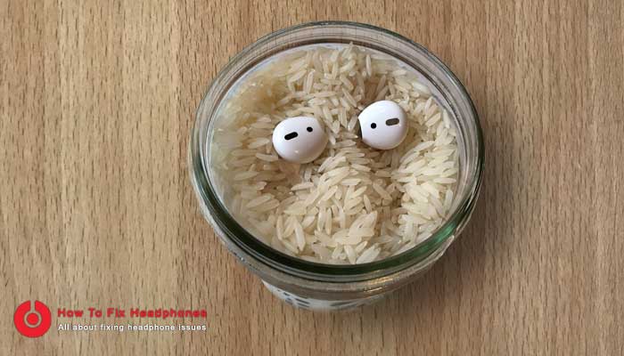 dry your water damaged earphones in rice bag