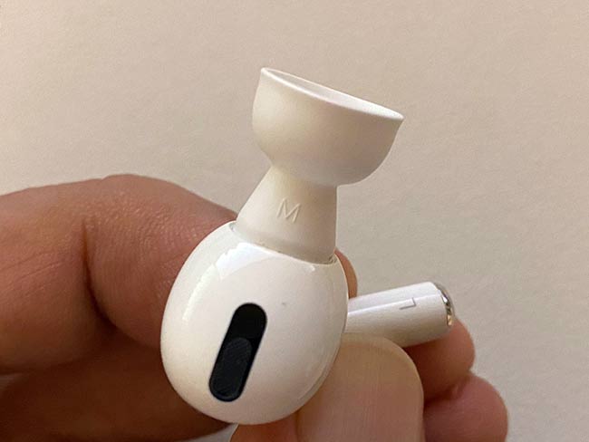 AirPods pro silicone tip size